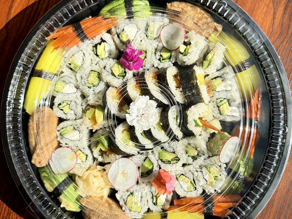 Party Tray 2 — $320 (120 pieces)