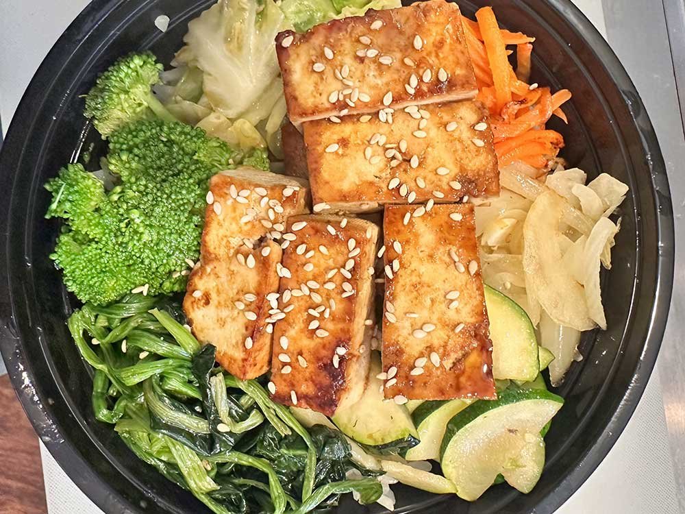 Veggie Bowl (V) — $15.99